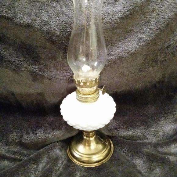 Vintage Small Milk Glass Oil Lamp Lanturn - Picture 4 of 10